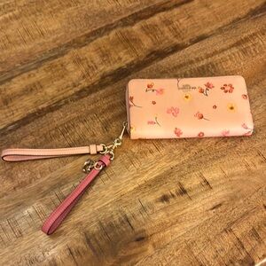 Coach Pink and Gold Key Card Holder